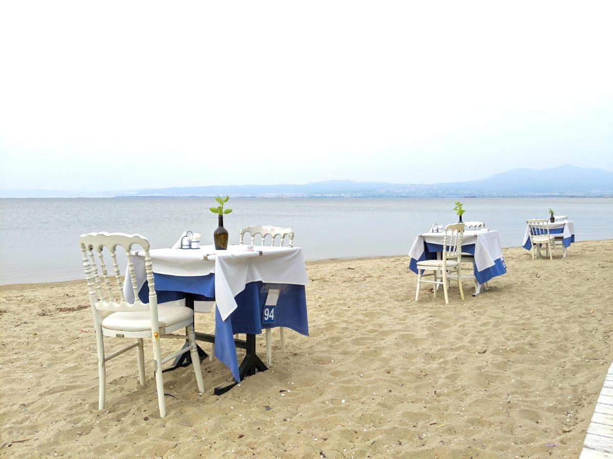 Irene Seafront Apartment نيوي إيبيفاتاي المظهر الخارجي الصورة