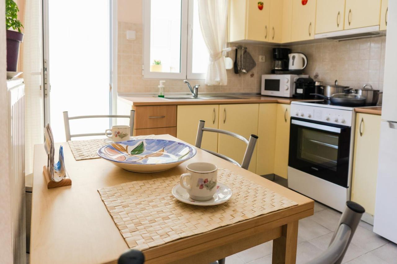 Irene Seafront Apartment نيوي إيبيفاتاي المظهر الخارجي الصورة